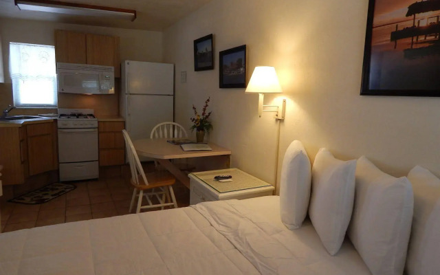 Parmer's Resort