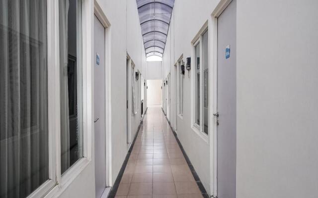 OYO 3788 Bellinn Kost Exclusive