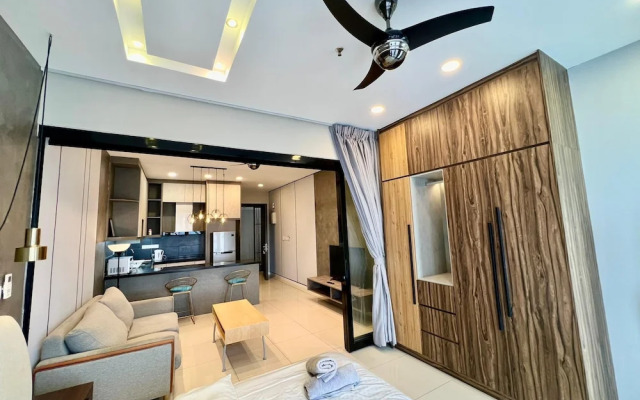 Highpark in Petaling Jaya, Kelana Jaya by Plush
