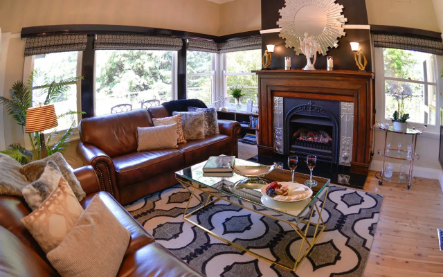 Chatelaine Valley Views