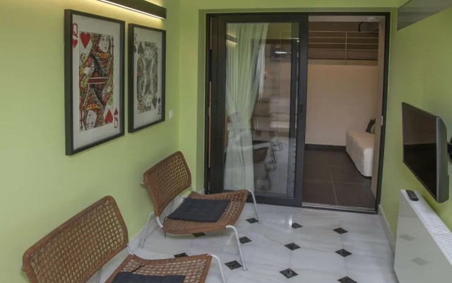 5BR Acropolis Dreamhouse