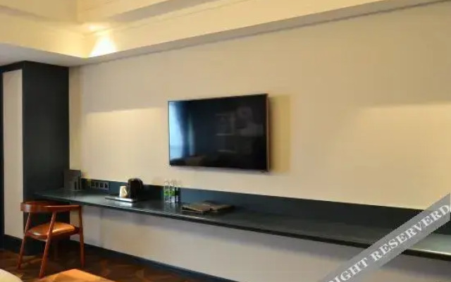 Mingquan Quanying Hotel (Jinan Mingquan railway station store)