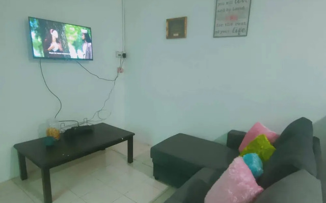 Taman Tinah Homestay