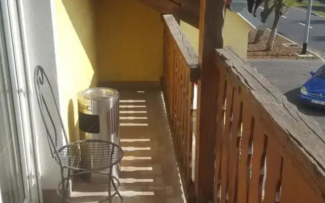 Rooms Tonkić