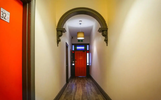 Haus Accommodation - Hostel