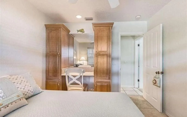 Sand N Suds 3 Bedroom Home by RedAwning