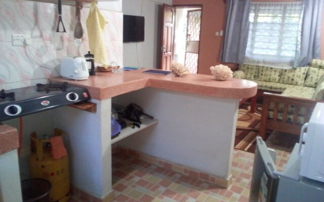 Delina Cottage Diani