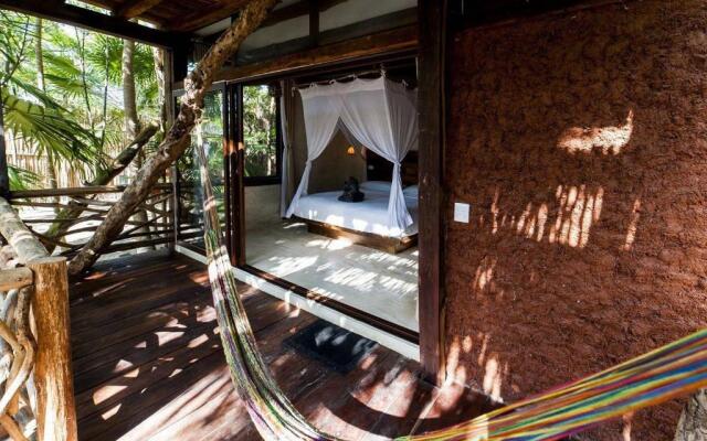 Hidden Treehouse Tulum EcoHotel