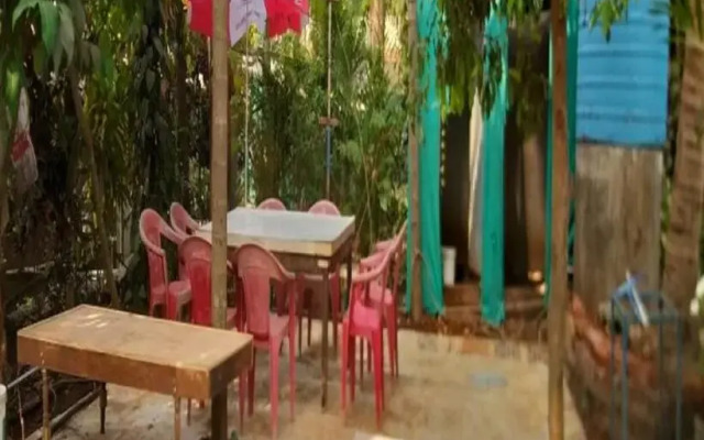 Nutan Vilas Mahadik Paryatan Kendra , Chiplun