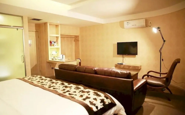 Zizai Home Boutique Hotel