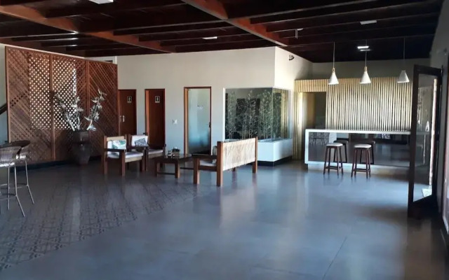 Taruma Tropical Hotel