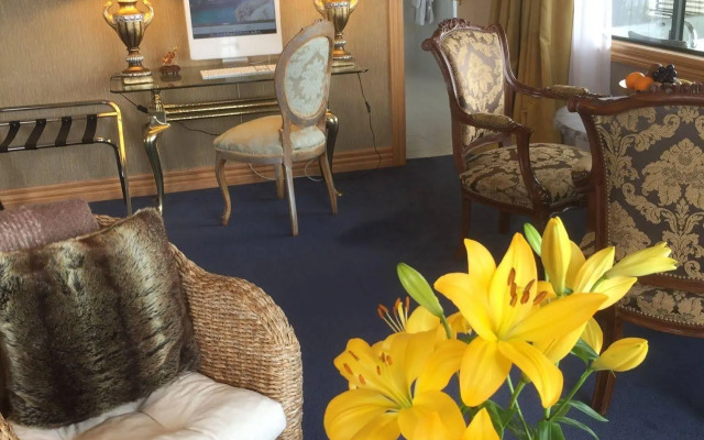 The Flying Trout Boutique Lodge