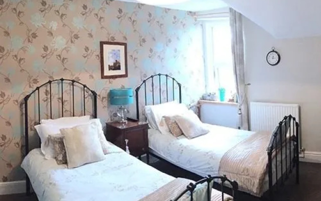 The Everlook Guest House and B&B