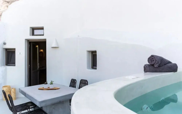 Afora Houses