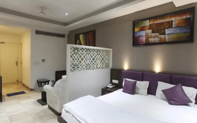 Hotel Bhawna Palace