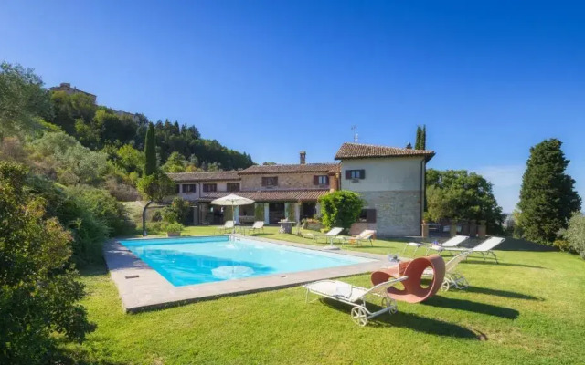 HOSTAL DE TODI 12, Emma Villas