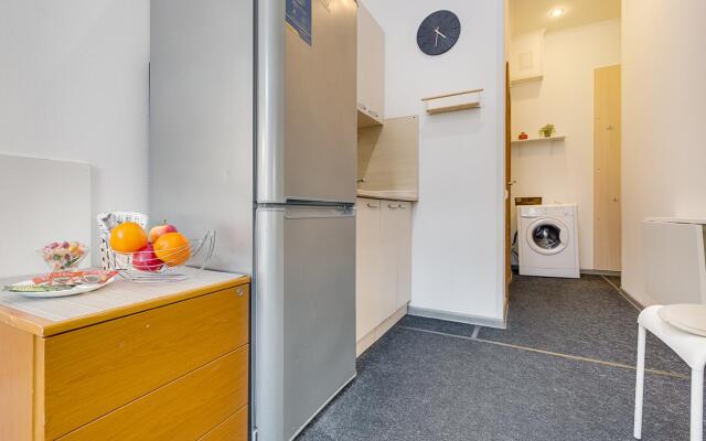 ВПитер на сутки на улице Петропавловская