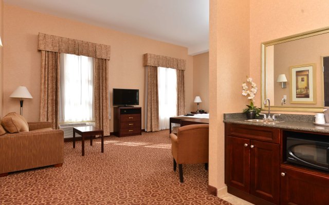 Hampton Inn & Suites by Hilton Edmonton Intl Airport