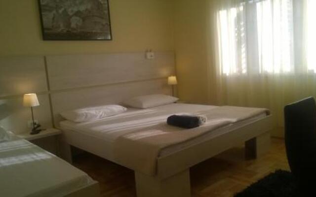 Rooms & Apartments Blue Beach