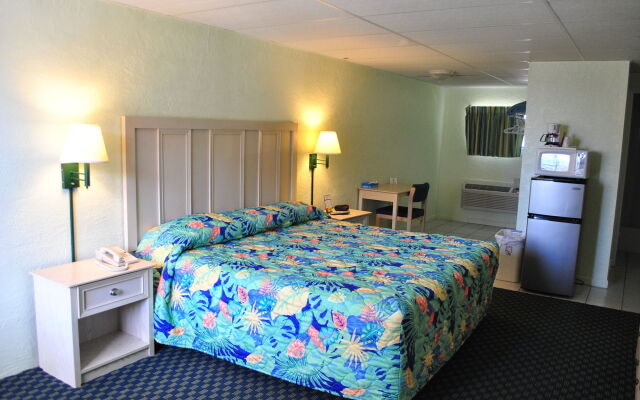 Palmetto Beachfront Hotel, a By the Sea Resort