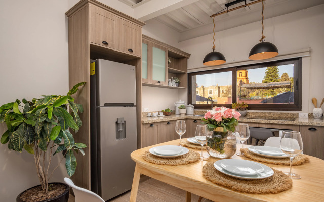 Casa Pandurata Luxury Apartments in Centro, San Miguel de Allende
