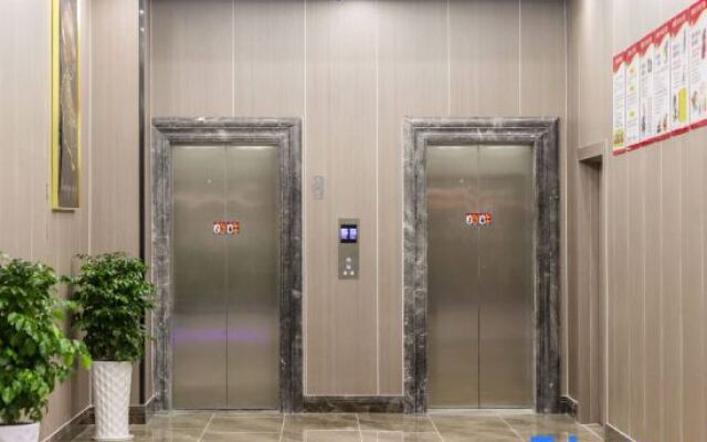Yamei Qingju Hotel