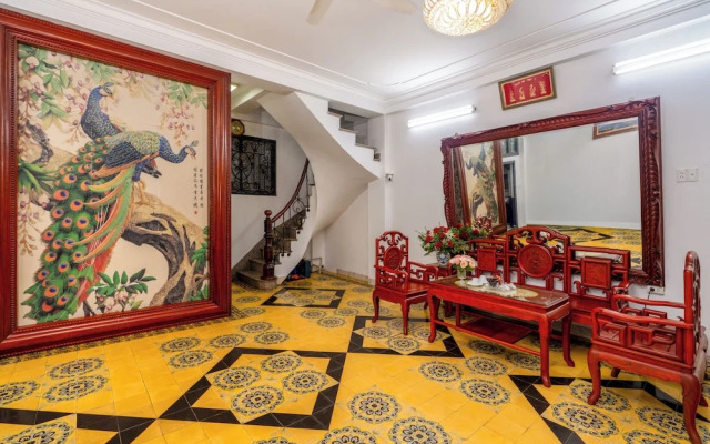 Evelyn Indochine Chic in Central Hanoi
