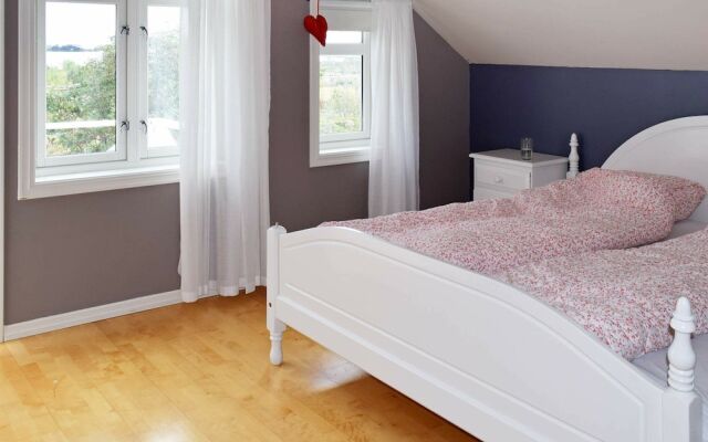 Holiday Home in Ballstad