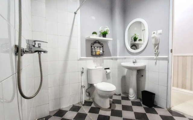 Omah Madam Bed & Breakfast