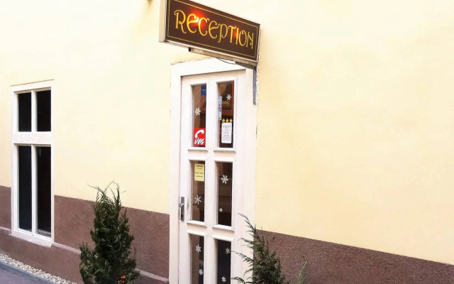 U Dvou Zlatych Klicu