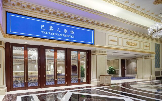 The Parisian Macao