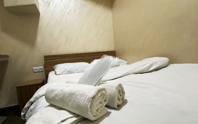 Domino Yerevan Hostel & Tours