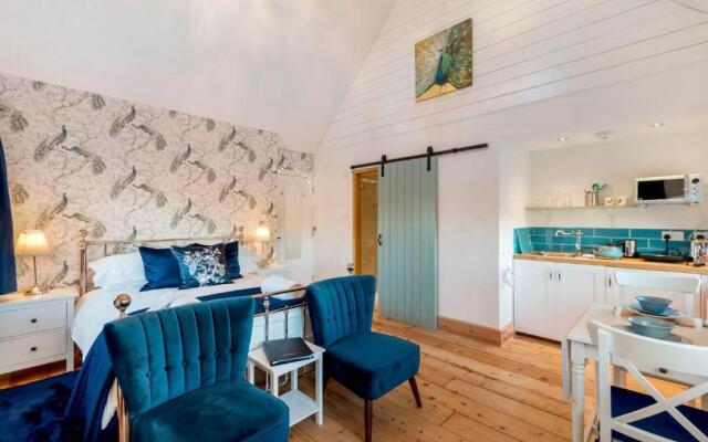 The Annexe with Hot Tub