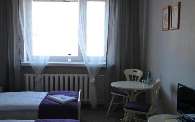 Hotel Pod Dębem