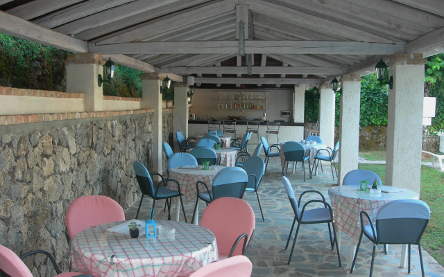 Villa Karmar Hotel Apartments