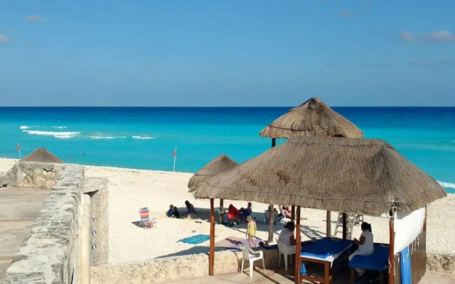 Studio Front The Beach Cancun