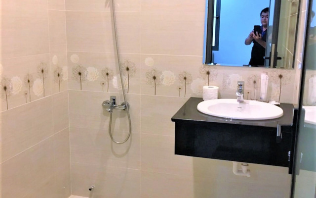 Nhat Thu Hotel & Apartment