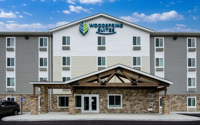 WoodSpring Suites Roanoke