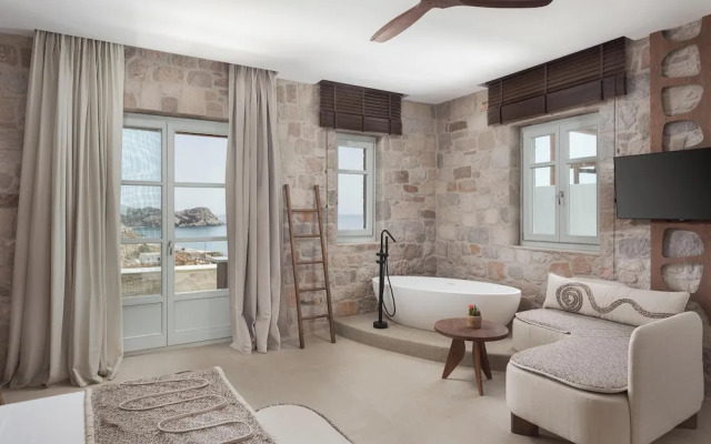 Horizon Suites Milos