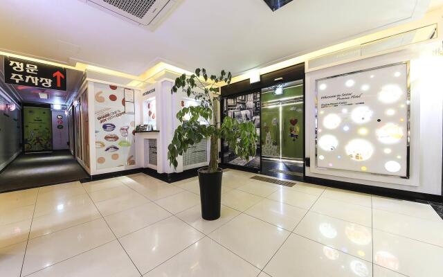Show Hotel