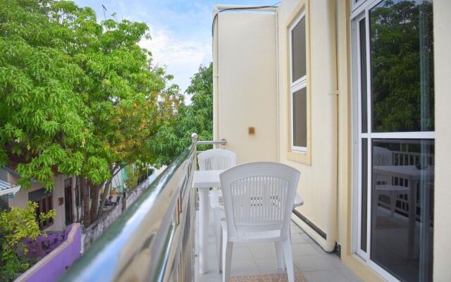 Nalaveshi Inn - Huraa