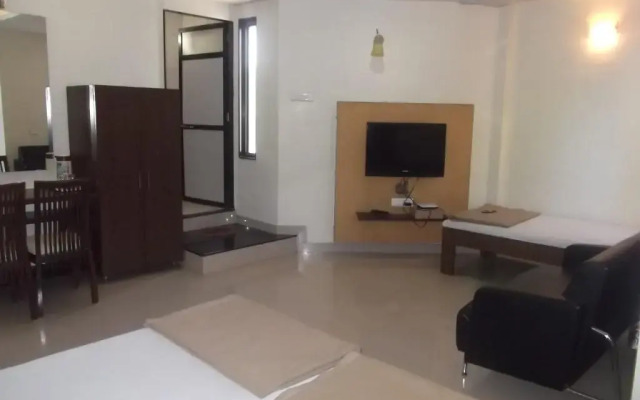 Hotel Rajshree Lodging