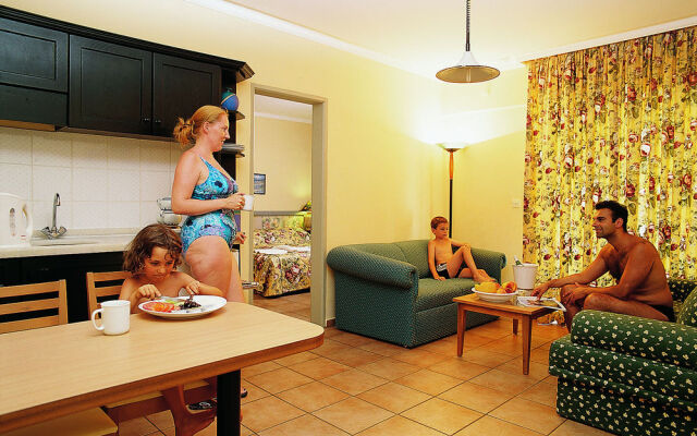 Green Park Aparts Hotel