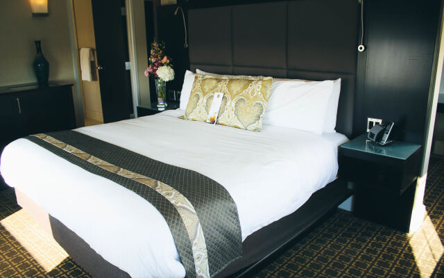 voco The Tiger Hotel Columbia, MO by IHG