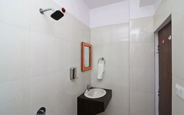 OYO 13884 Holiday Homes