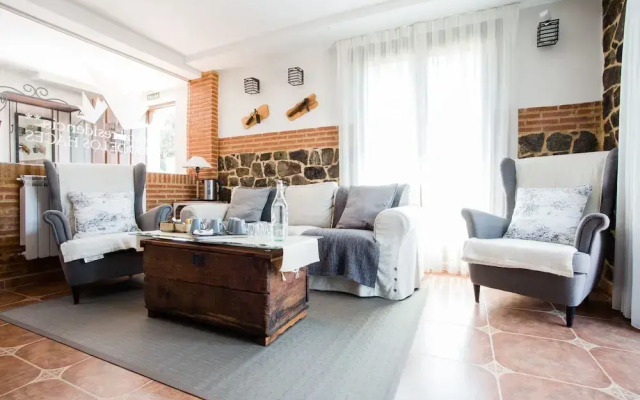 Hostal Residencia Pico de los Haces