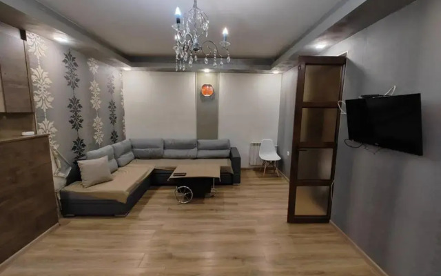 Comfy Apartment in Yerevan By Home Elite