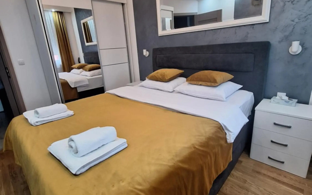 Lux Apartment Sanja 3