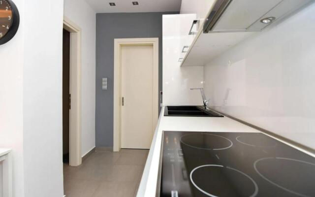 Excellent apartment luxuriously renovated