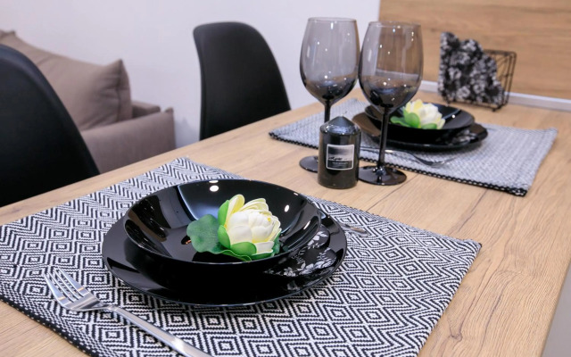 Babylon Park Apartment